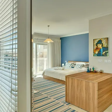 Luxury Inc Pool & Views * Sliema