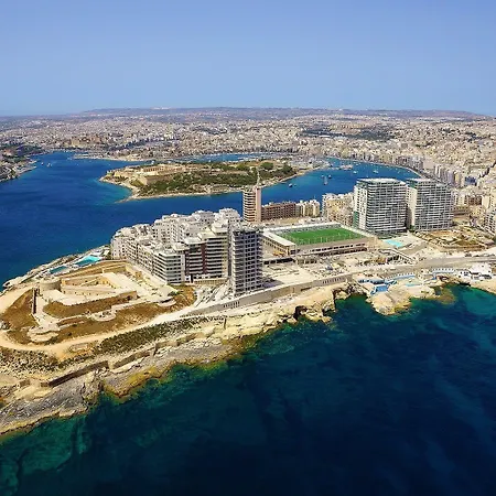 Lägenhet Luxury Inc Pool & Views Sliema
