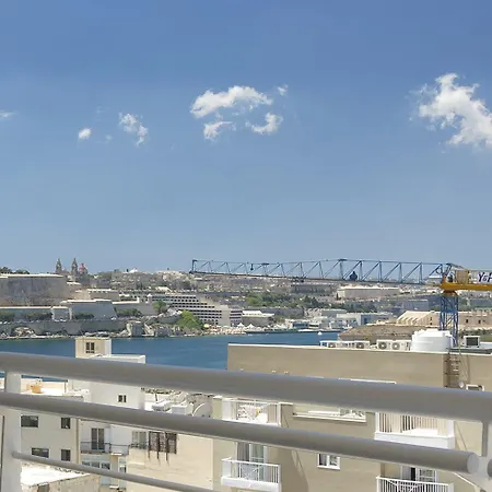 Luxury Inc Pool & Views * Sliema