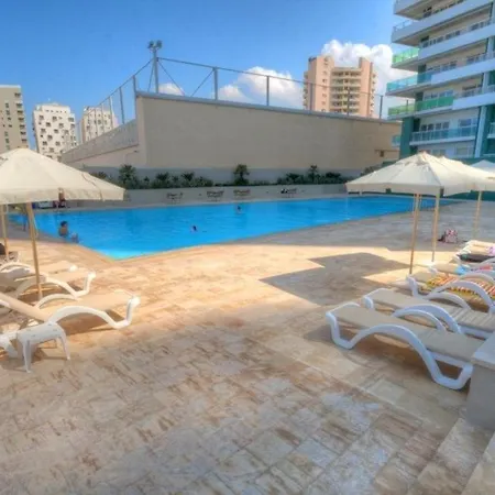 Apartament Luxury Inc Pool & Views