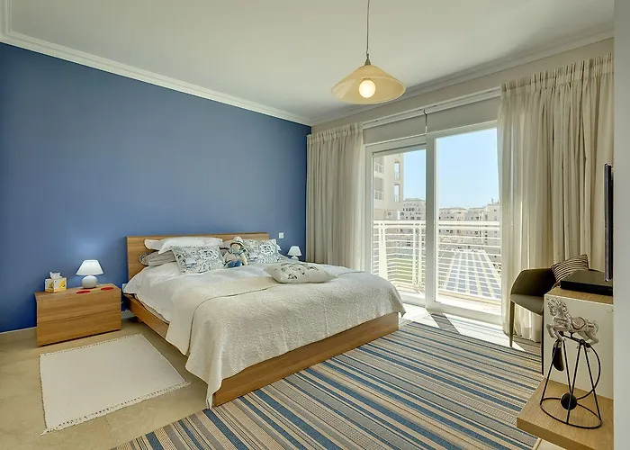 Luxury Inc Pool & Views