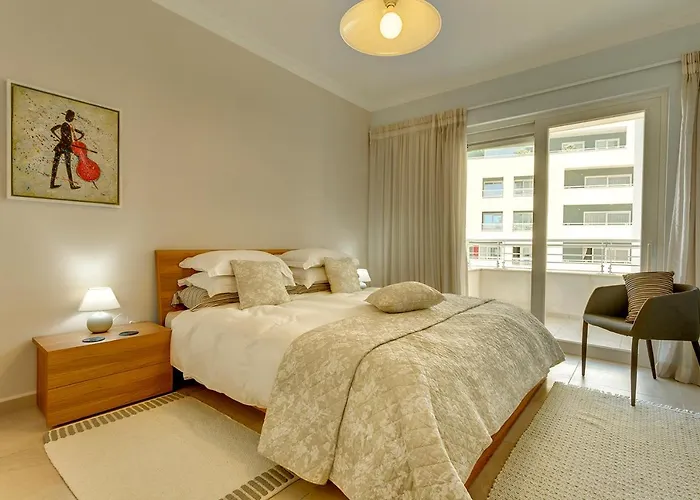 Luxury Inc Pool & Views * Sliema